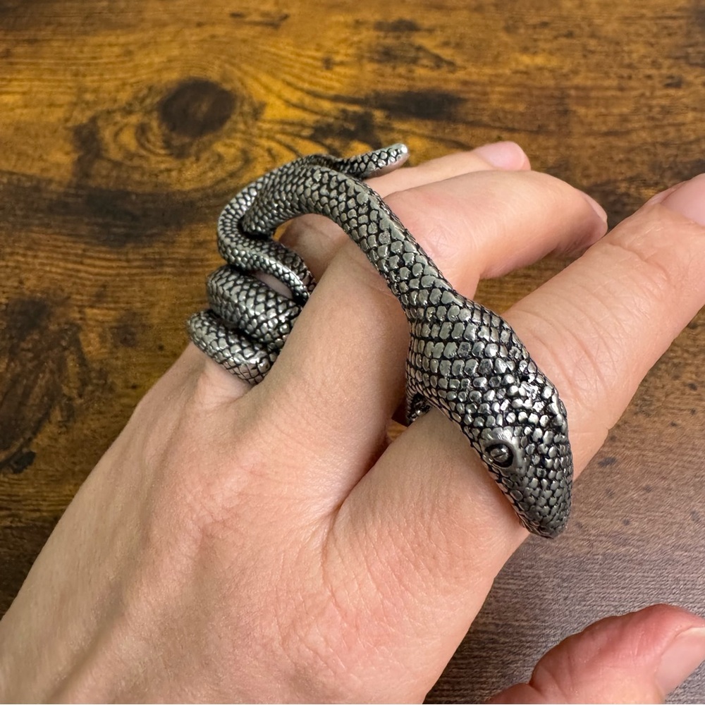 Alchemy Gothic Adder Bite Snake Ring Serpent Mythical Silver Tone Slytherin Goth